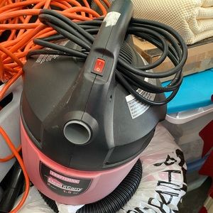 Mini vacuum